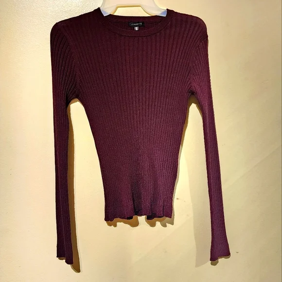 💙 NWOT Ribbed Crew Neck Long Sleeve - Picture 2 of 5